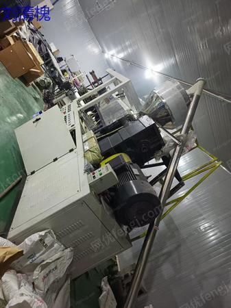 二手?jǐn)D出片材機(jī)出售