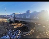 出售几台工程设备，有油罐，小翻斗，搅拌站，房车等