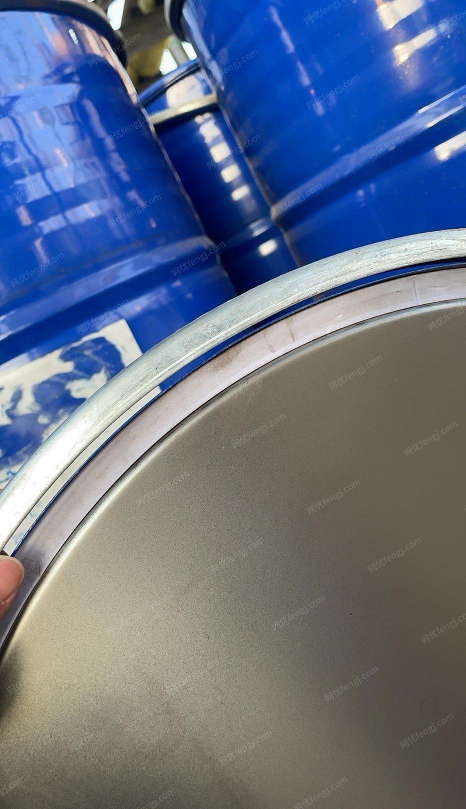 湖北荆门出售500个铁油桶