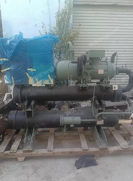 二手風(fēng)冷熱泵機組轉(zhuǎn)讓