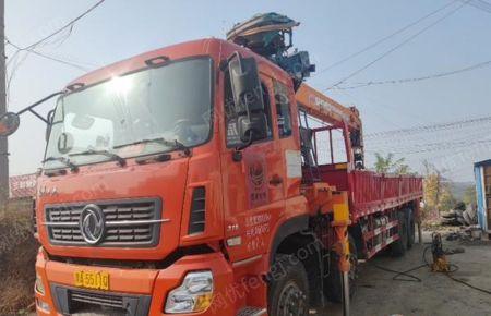 二手汽车吊/随车吊出售