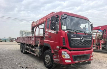 二手汽车吊/随车吊出售