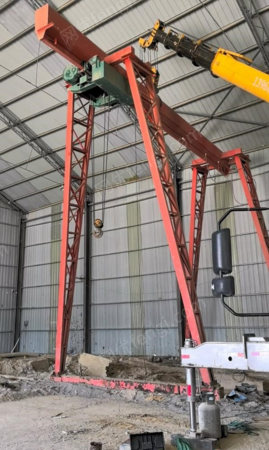 二手龙门吊出售