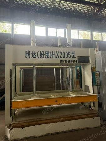 二手木工压机出售