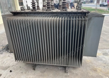 江苏扬州1600kVA电力变压器出售