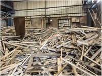 2��9�մ��������ɽ�аټε���ó��˾Ժ�ڵķϾ��ܸ֡�PVC������