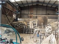 2��26�մ��������ɽ�аټε���ó��˾Ժ�ڵķϾ�PVC������